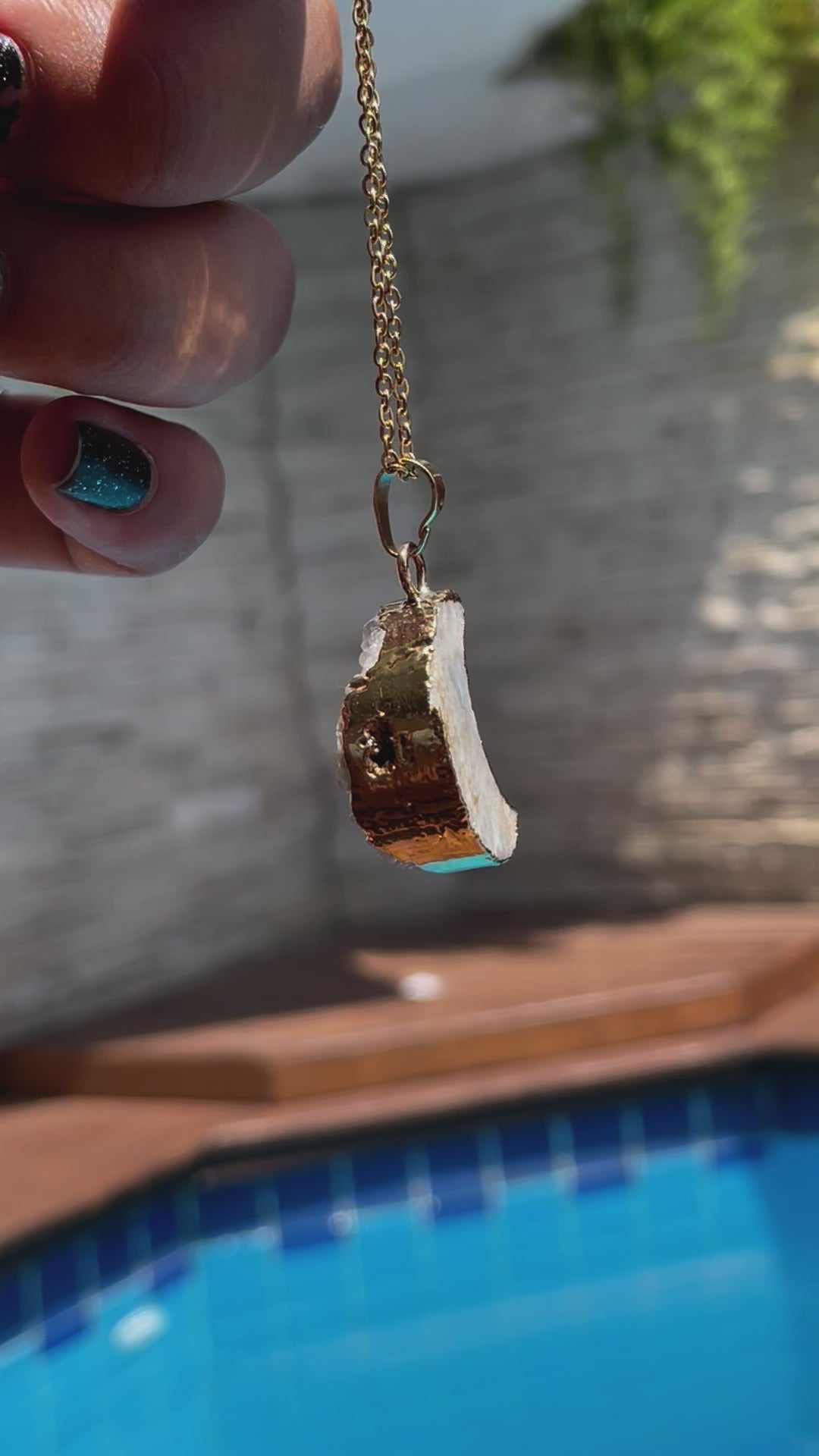 GRACE HALF MOON NECKLACE