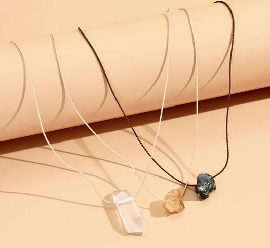 Natural Stones-Random Sizes and Colors