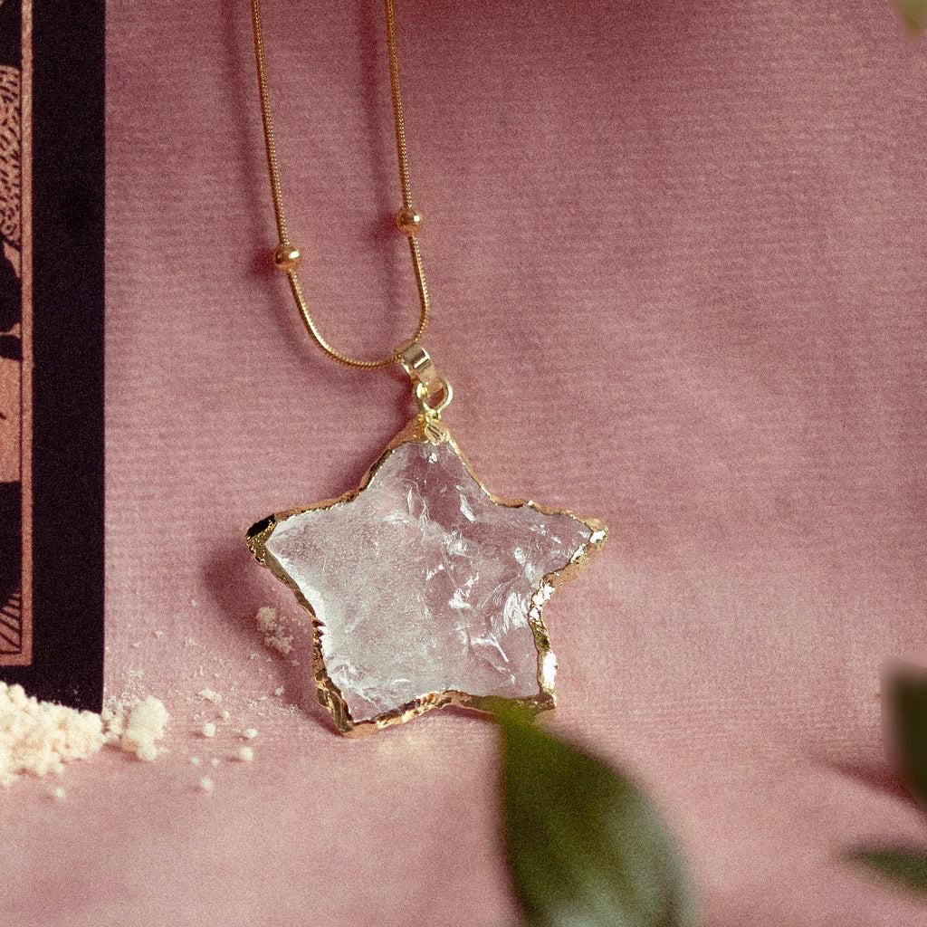 RHIANNA QUARTZ STAR NECKLACE