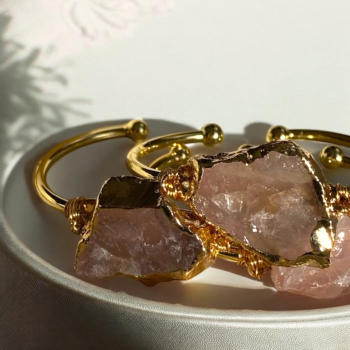 AMORE ROSE QUARTZ BANGLE