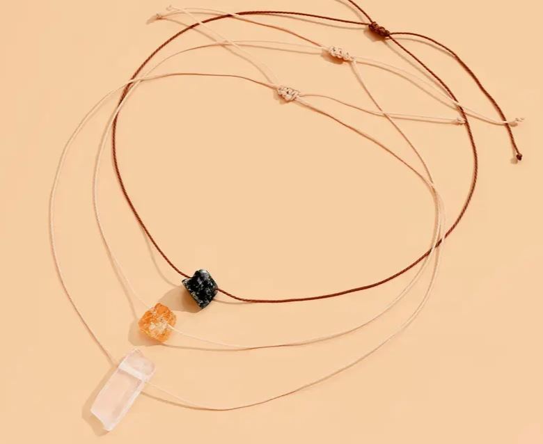 Natural Stones-Random Sizes and Colors