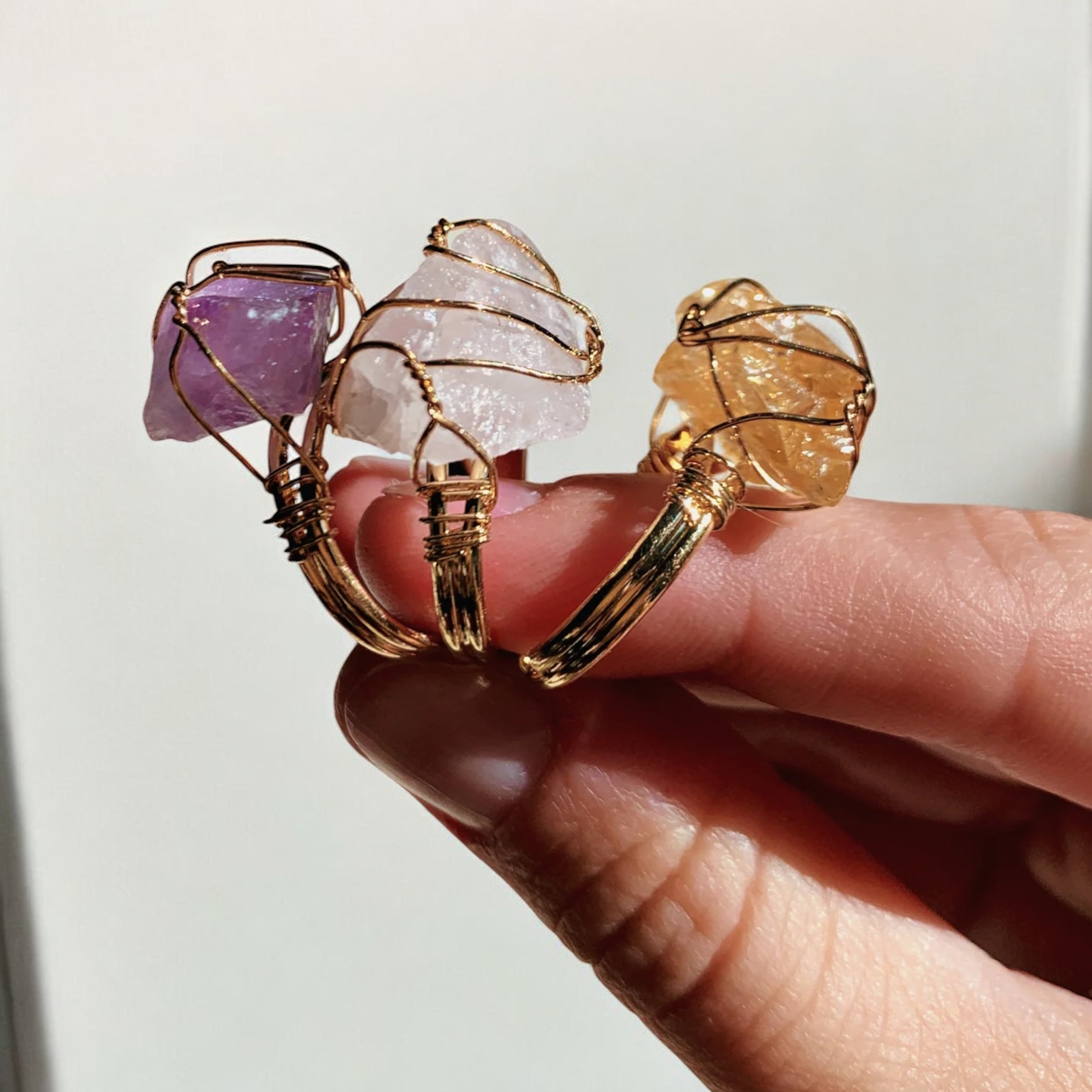 LILA CRYSTAL RINGS