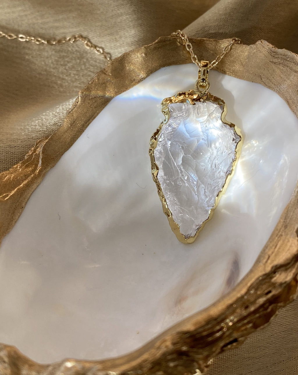 NIRVANA QUARTZ NECKLACE