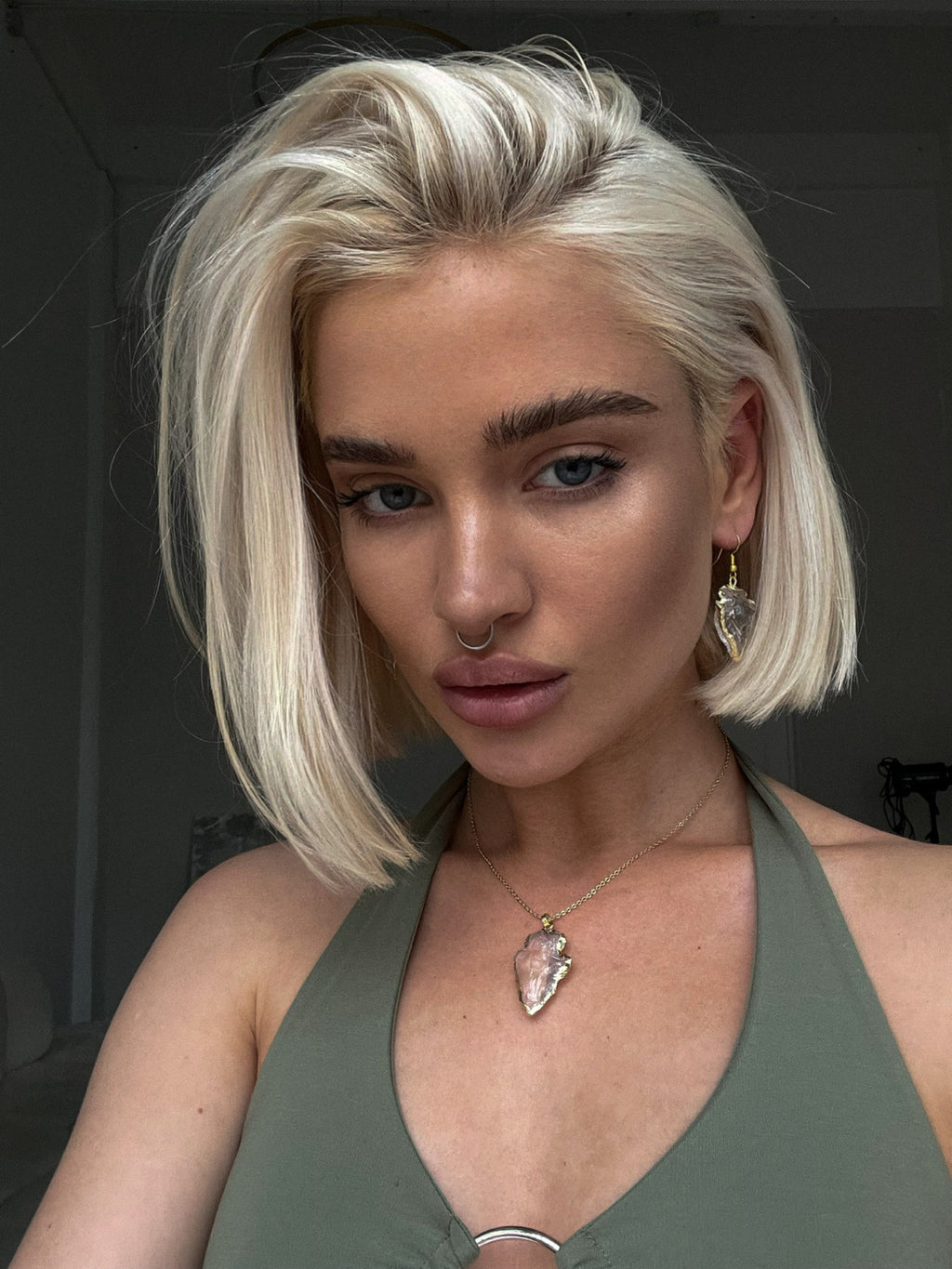 NIRVANA QUARTZ BANGLE