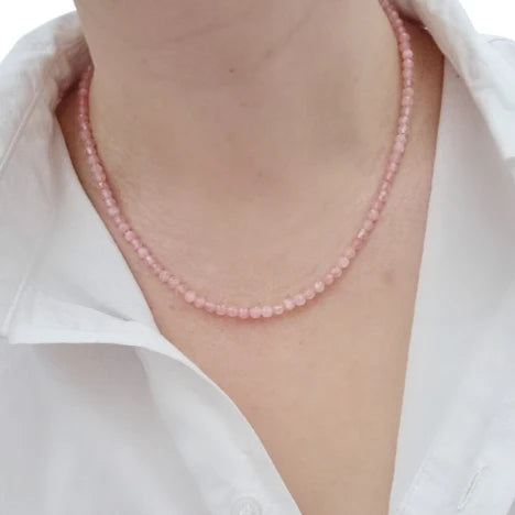 Rose Quartz Crystal Healing Beaded Necklace - To embrace and love your true self